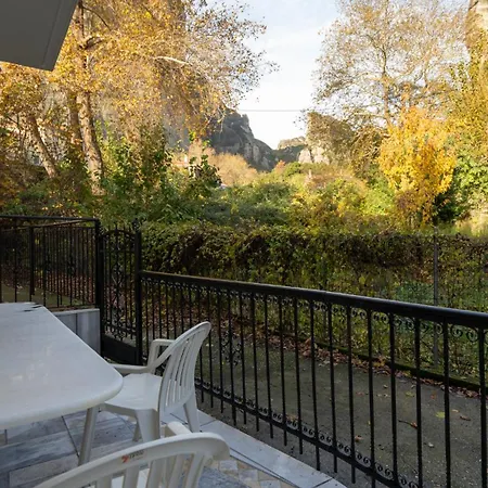 The Miller House Under Meteora * Kalampaka