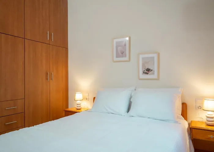 The Miller House Under Meteora Apartmán