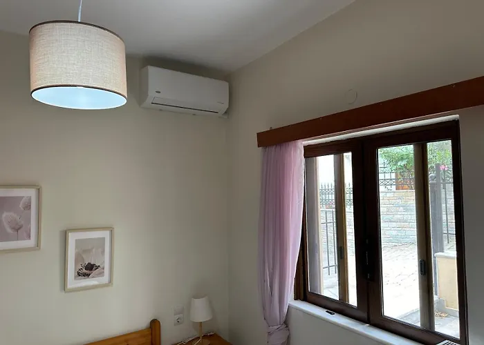 The Miller House Under Meteora *